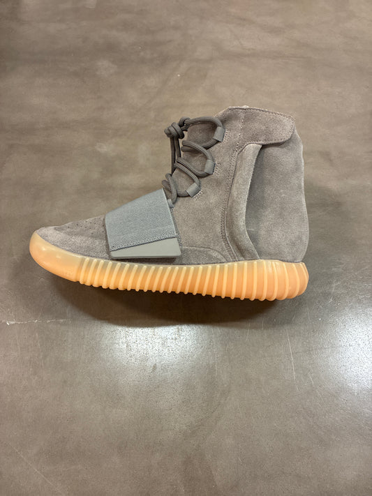 Yeezy 750 Grey/Gum