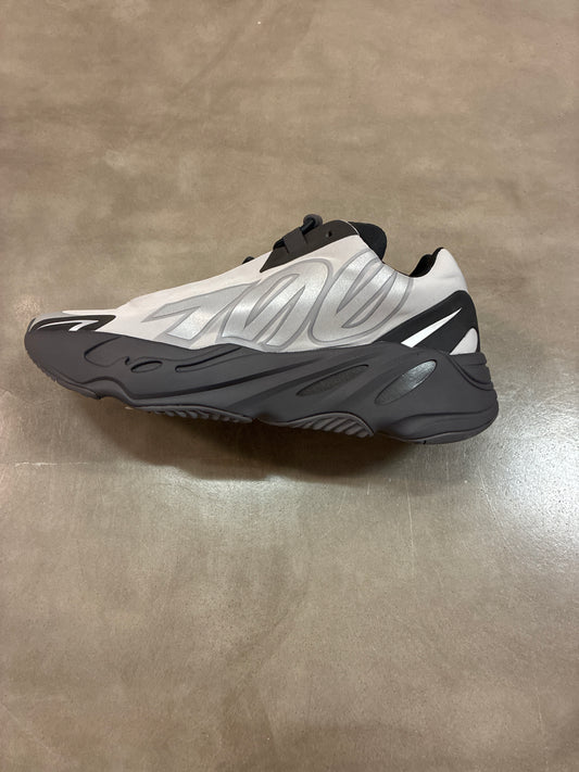 Adidas Yeezy Boost 700 MNVN Metallic