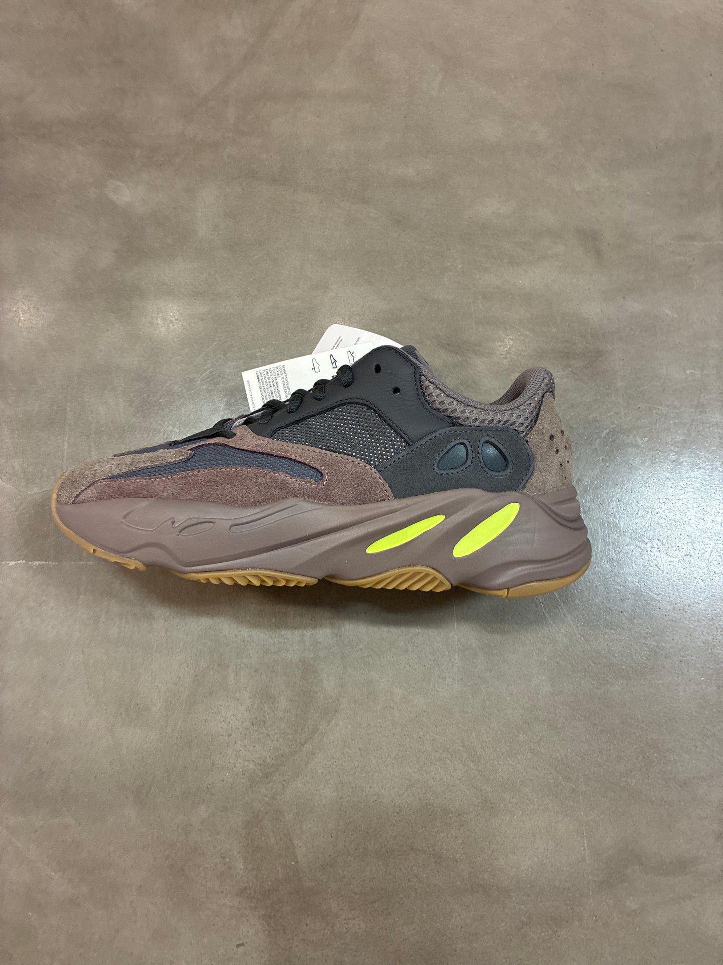 Adidas Yeezy Boost 700 Mauve