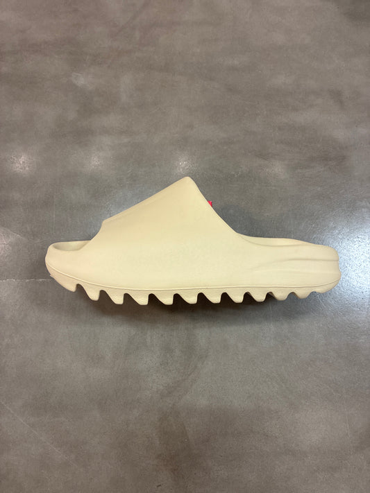 Adidas Yeezy Slide Pure